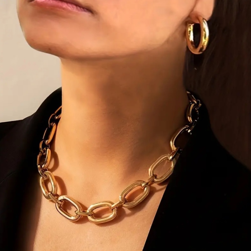 Chunky Necklace Oval Link Bold Gold NEW